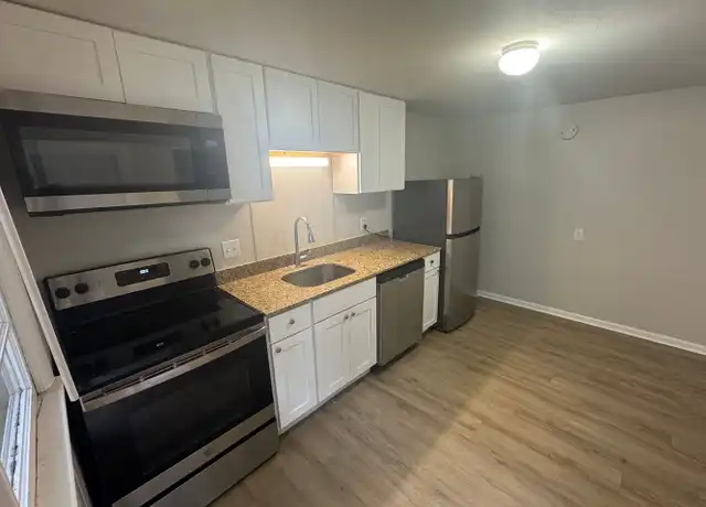 Property at 54 Mast Rd Unit 6, Lee, NH, 03861, 1 bed, 1 bath, [object Object]