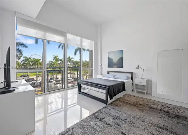 Property at 253 NE 2nd St #232, Miami, FL, 33132, 0 beds, 1 bath, [object Object]