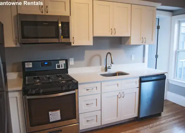 Property at 1 Mount Pleasant Pl Unit 2, Roxbury, MA, 02119, 2 beds, 1.5 baths, [object Object]