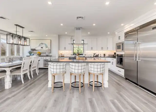 Property at 280 Montauk Hwy, Southampton, NY, 11968, 4 beds, 3.5 baths, [object Object]