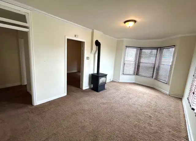 Property at 3414 1/2 Everett Ave Unit 1, Everett, WA, 98201, 1 bed, 1 bath, [object Object]