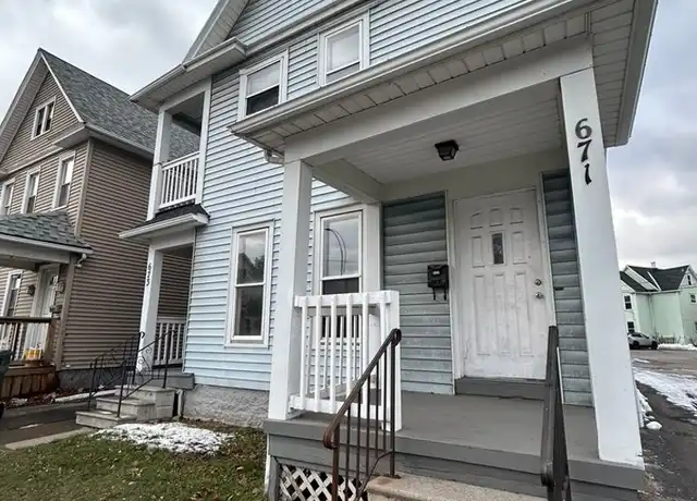 Property at 671-673 S Goodman St Unit 671 Up, Rochester, NY, 14620, 2 beds, 1 bath, [object Object]
