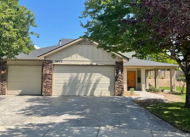Property at 1622 W Rattlesnake Ct, Meridian, ID, 83646, 5 beds, 2.5 baths, [object Object]