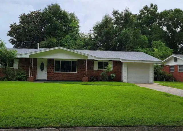 Property at 6750 Data St, Pensacola, FL, 32504, 3 beds, 2 baths, [object Object]