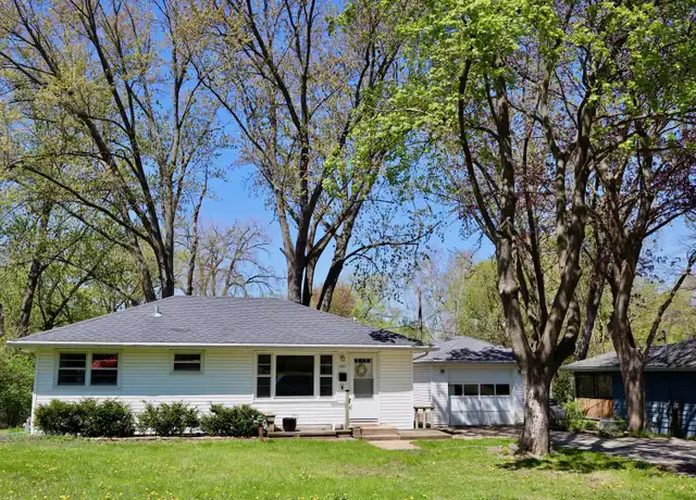 Property at 5401 Flamingo Rd, Monona, WI, 53716, 2 beds, 1 bath, [object Object]