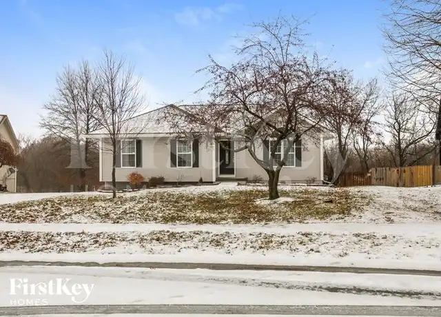 Property at 812 E 14th St, Kearney, MO, 64060, 3 beds, 2 baths, [object Object]