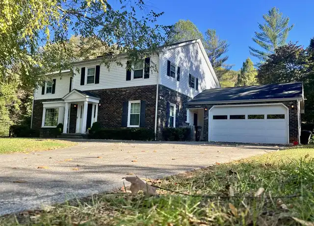 Property at 112 Carnegie Dr, Oak Ridge, TN, 37830, 4 beds, 2.5 baths, [object Object]
