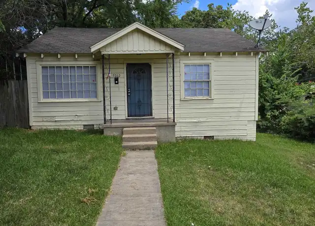 Property at 5102 W 11th St, Little Rock, AR, 72204, 2 beds, 1 bath, [object Object]
