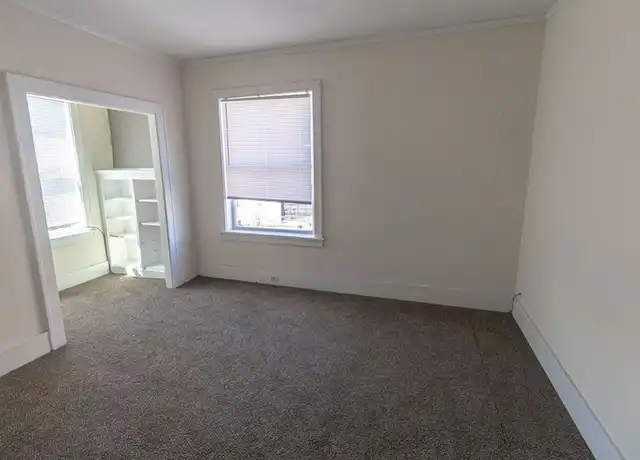 Property at 1110 E Broadway Unit C, Columbia, MO, 65201, 3 beds, 1 bath, [object Object]