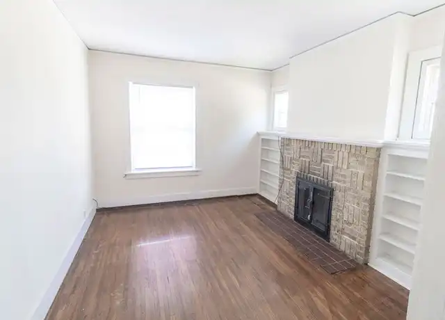 Property at 1110 E Broadway Unit C, Columbia, MO, 65201, 3 beds, 1 bath, [object Object]
