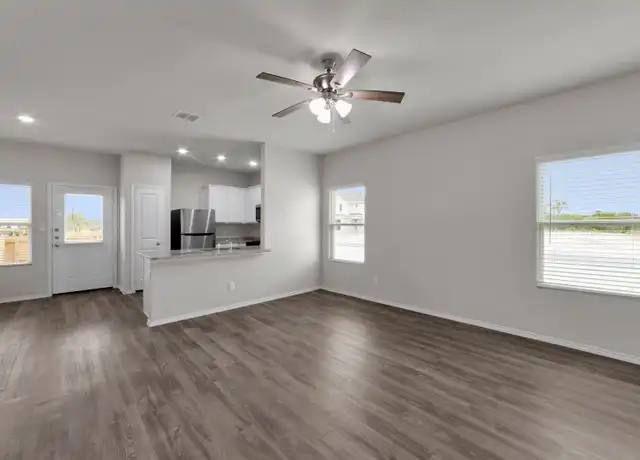 Property at 124 Marigold Pl, San Antonio, TX, 78253, 3 beds, 2.5 baths, [object Object]