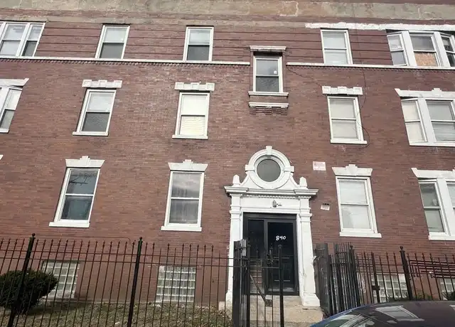 Property at 6558 S Green St Unit 3, Chicago, IL, 60621, 3 beds, 1 bath, [object Object]
