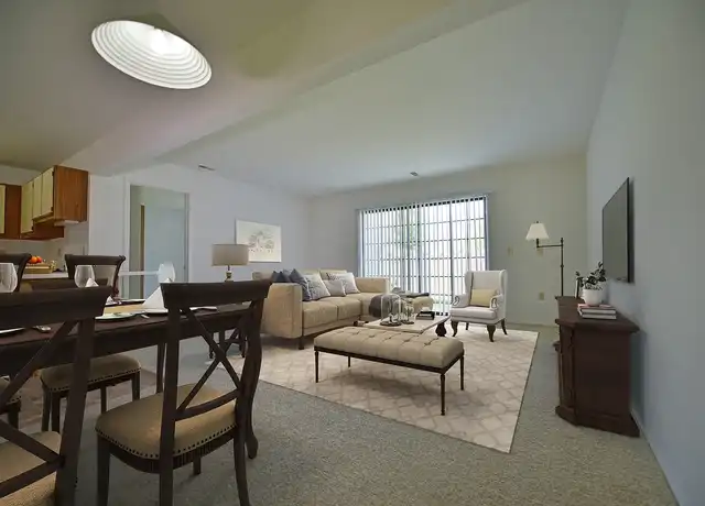 Property at Thornridge Apartments - 1000 Thornridge Dr, Grand Blanc Twp, MI, 48439, 2 beds, 1-2 bath, [object Object]