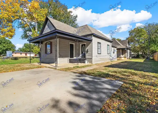 Property at 419 N Grand Ave Unit B, Sherman, TX, 75090, 2 beds, 1 bath, [object Object]