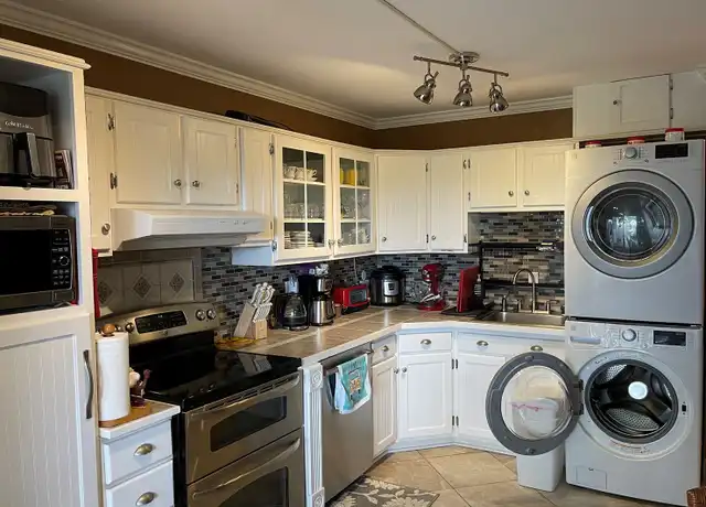 Property at 98-755 Iho Pl Unit 5, Aiea, HI, 96701, 2 beds, 1 bath, [object Object]