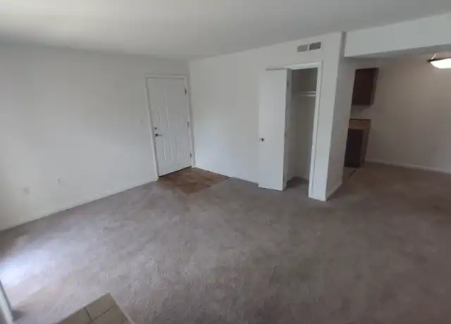 Property at 600 Reusens Rd Unit H90, Lynchburg, VA, 24503, 2 beds, 1.5 baths, [object Object]