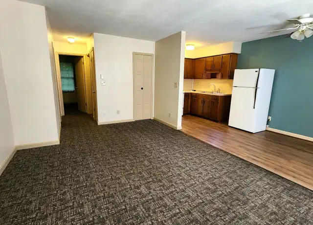 Property at Spring Manor Apartments - 2227-2229 Spring Ave, New Albany, IN, 47150, 2 beds, 1 bath, [object Object]