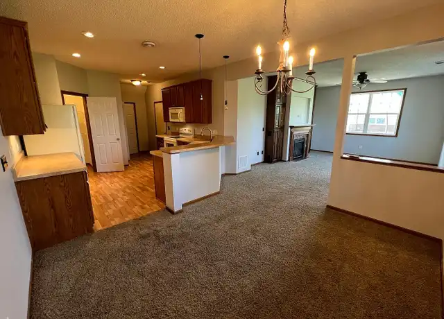 Property at 1979 Sierra Dr Unit 1, Hastings, MN, 55033, 3 beds, 2.5 baths, [object Object]