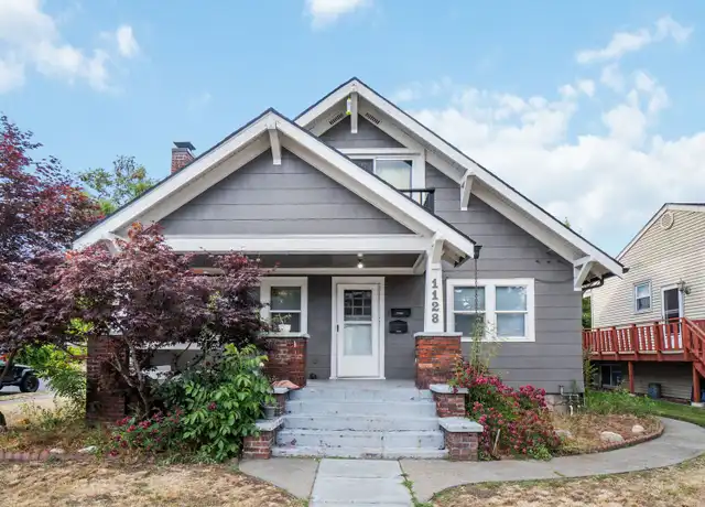 Property at 1128 W Jackson Ave Unit 1, Spokane, WA, 99205, 2 beds, 1 bath, [object Object]