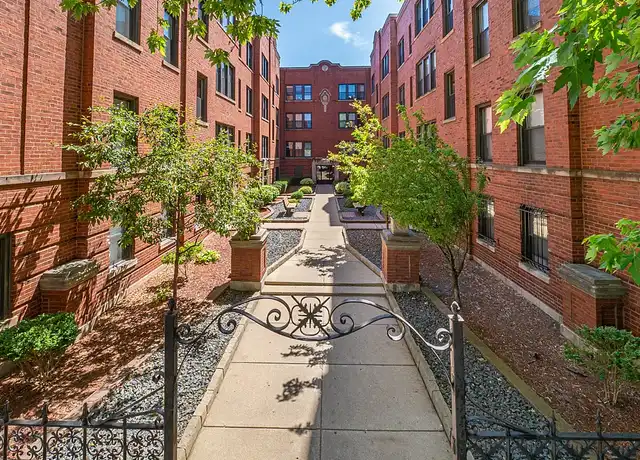 Property at 3525 N Racine Ave, Chicago, IL, 60657, 1-2 bed, 1 bath, [object Object]
