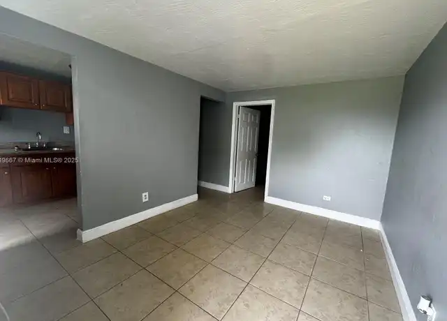 Property at 4017 SW 24th St Unit 3, West Park, FL, 33023, 2 beds, 1 bath, [object Object]