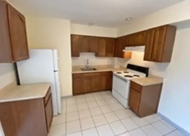Property at 19 Winter St, Dorchester, MA, 02122, 2 beds, 1 bath, [object Object]