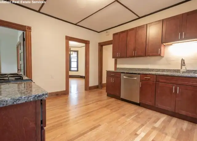 Property at 26 Bonner Ave, Somerville, MA, 02143, 3 beds, 1 bath, [object Object]