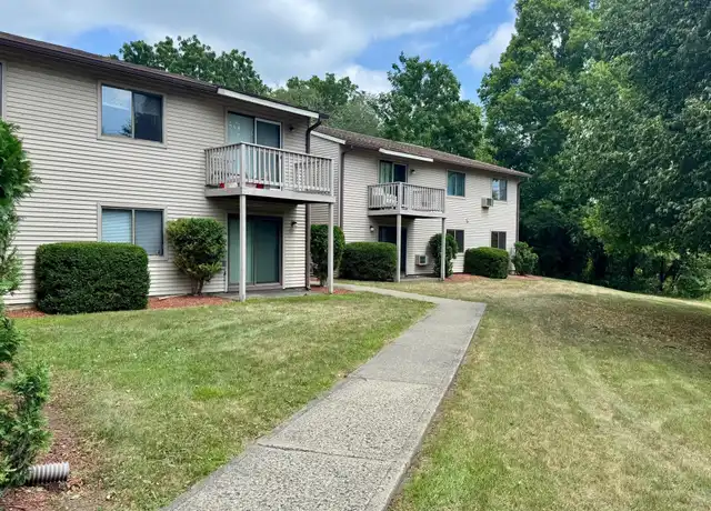 Property at 390 Concord Ln, Middletown, NY, 10940, 2 beds, 2 baths, [object Object]