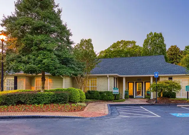 Property at Evergreen Lenox Park - 100 Lenox Park Cir NE, Brookhaven, GA, 30319, 1 bed, 1 bath, [object Object]