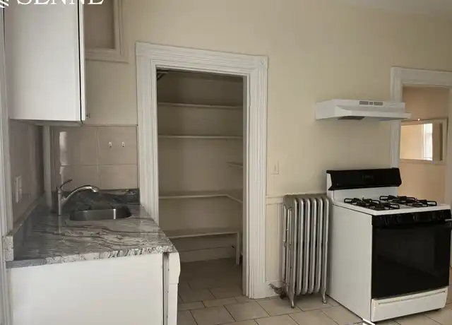 Property at 27 Hammond St Apt 1, Cambridge, MA, 02138, 1 bed, 1 bath, [object Object]