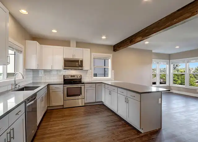Property at 5037 21st Ave NE Unit 7, Seattle, WA, 98105, 1 bed, 3.5 baths, [object Object]