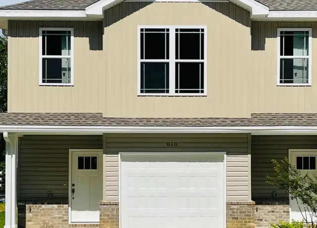 Property at 810 Carlton St, Crestview, FL, 32539, 3 beds, 3 baths, [object Object]