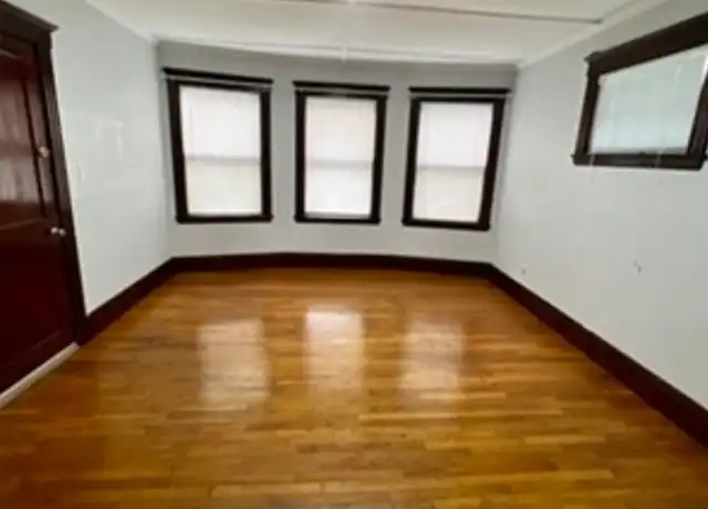 Property at 264 Boston St Unit 1, Lynn, MA, 01904, 1 bed, 1 bath, [object Object]