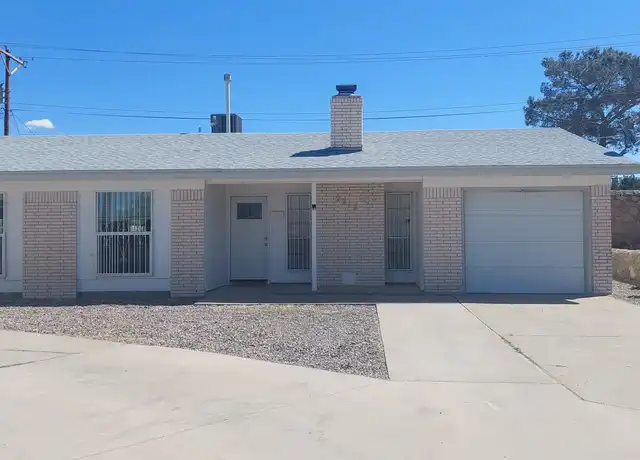 Property at 2212 Cumbre Negra St, El Paso, TX, 79935, 3 beds, 1.5 baths, [object Object]