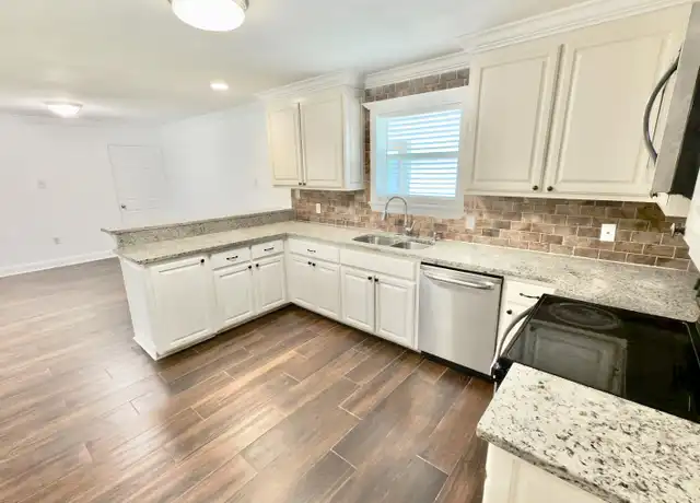 Property at 15733 Geraldine Dr, Baton Rouge, LA, 70819, 4 beds, 3 baths, [object Object]