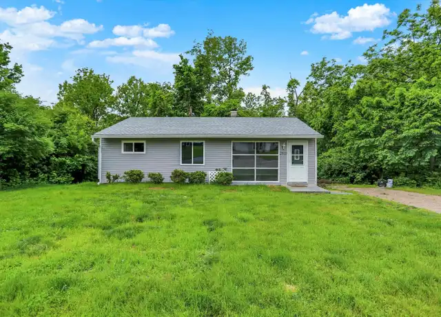 Property at 2810 S Limestone Dr, Bloomington, IN, 47403, 4 beds, 1.5 baths, [object Object]