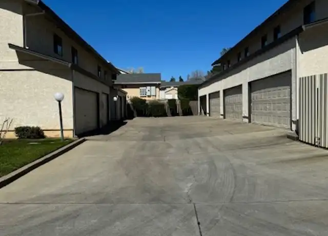 Property at 1138 Brandon Ct Unit 13, Redding, CA, 96003, 3 beds, 1.5 baths, [object Object]