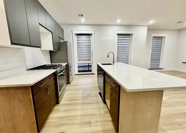 Property at 100 Mount Pleasant Ave Unit 3, Boston, MA, 02119, 5 beds, 4 baths, [object Object]
