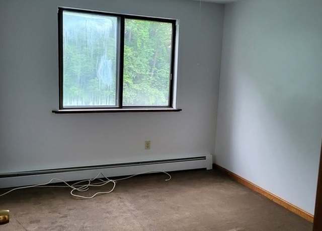 Photo of 49 Parker Ave #9, Dracut, MA 01826