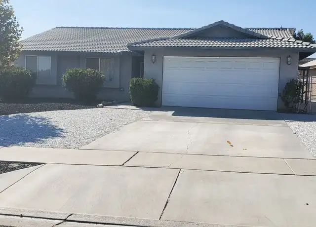 Property at 14307 Schooner Dr, Helendale, CA, 92342, 3 beds, 2 baths, [object Object]