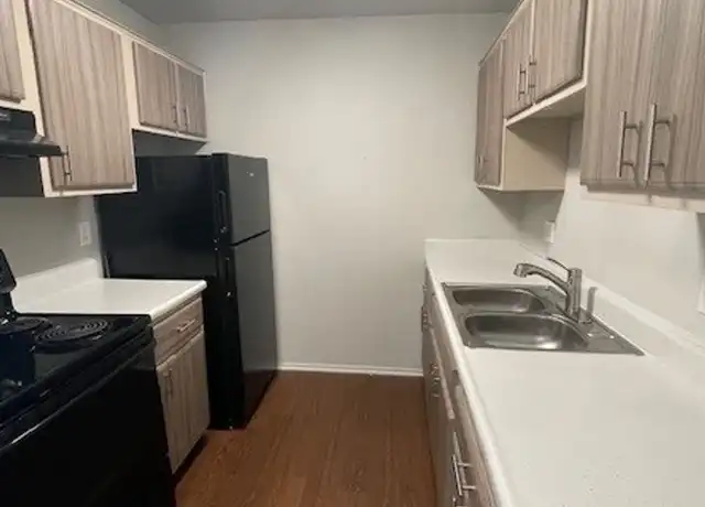 Property at 901 Saint Louis St Unit 901-22, Ferndale, MI, 48220, 1 bed, 1 bath, [object Object]