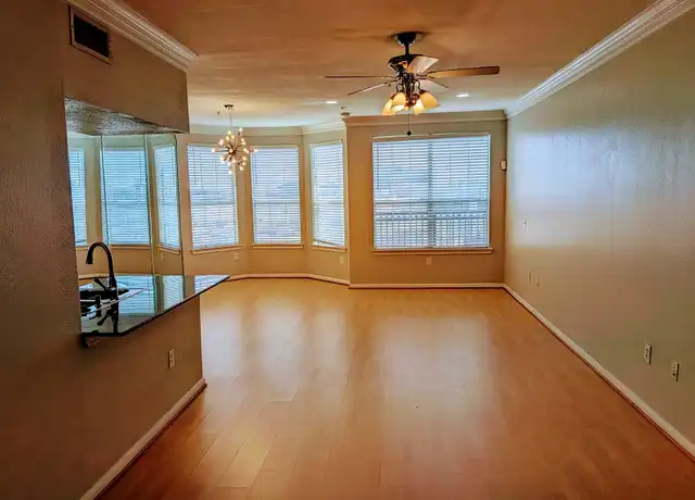 Property at 7575 Kirby Dr #2416, Houston, TX, 77030, 1 bed, 1 bath, [object Object]