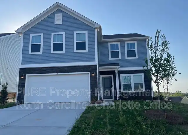 Property at 102 Gunwale St, Statesville, NC, 28677, 5 beds, 3 baths, [object Object]