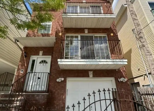 Property at 163 Camden St Unit 2, Newark, NJ, 07103, 3 beds, 2 baths, [object Object]