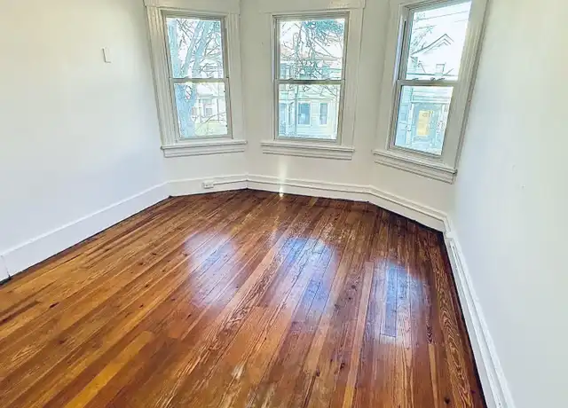 Property at 65 Green St Unit 1, Kingston, NY, 12401, 1 bed, 1 bath, [object Object]