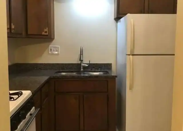 Property at 3627 N Rockton Ave, Rockford, IL, 61103, 1 bed, 1 bath, [object Object]