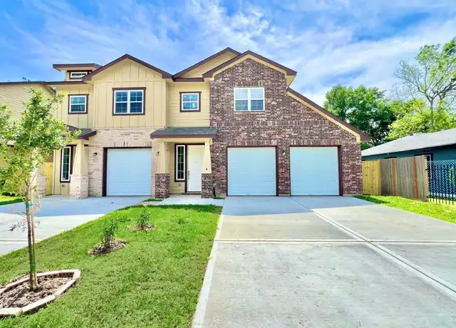Property at 5602 Hirondel Unit B, Houston, TX, 77033, 3 beds, 2.5 baths, [object Object]