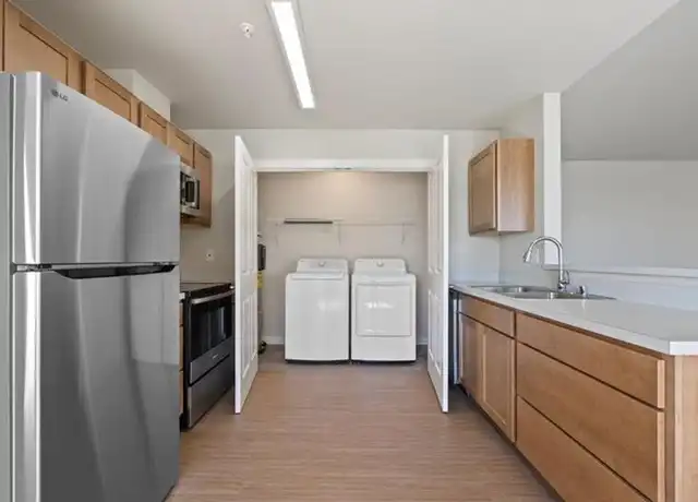Property at 6005C Chapel Hill Blvd Unit C202, Pasco, WA, 99301, 2 beds, 2 baths, [object Object]