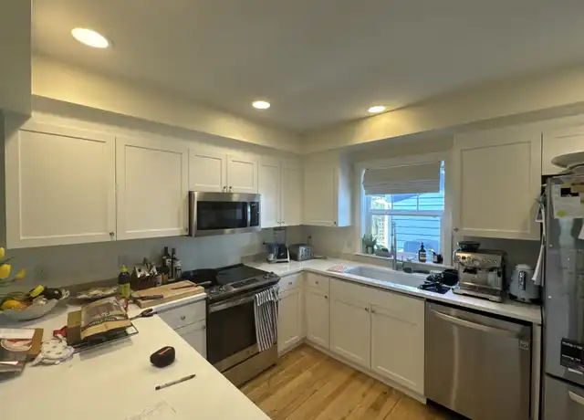 Property at 1372 Stonecress Ln NE, Bainbridge Island, WA, 98110, 2 beds, 2.5 baths, [object Object]