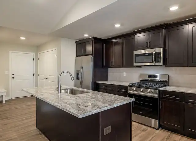 Property at Weldon Reserve - 1735 Beech St, Normal, IL, 61761, 2-4 beds, 2-3 baths, [object Object]